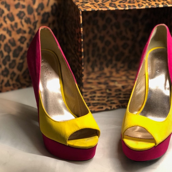 Pink & Yellow Platform Pump - Picture 2 of 5